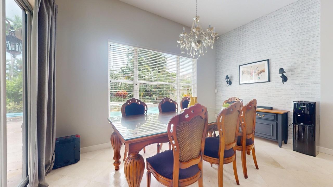 2355 Nw 49th Ln - Photo 5 of 45