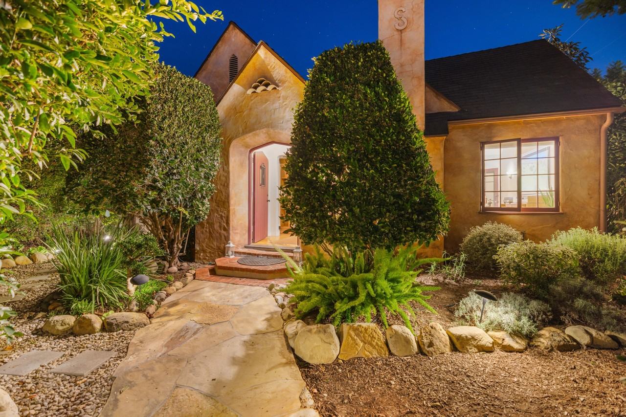 2904 Verde Vista Dr - Photo 2 of 50