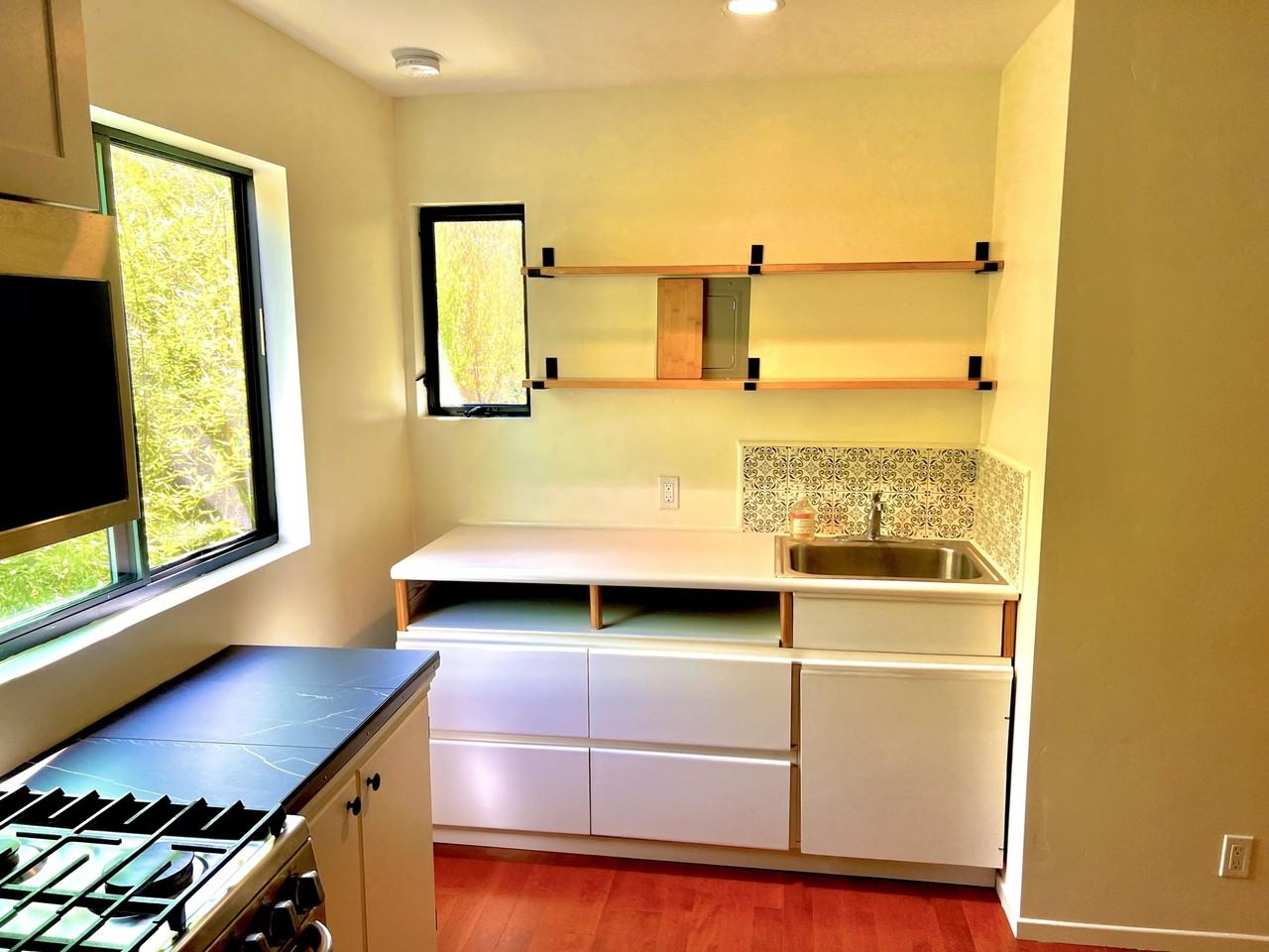 822 Chelham Way - Photo 3 of 10