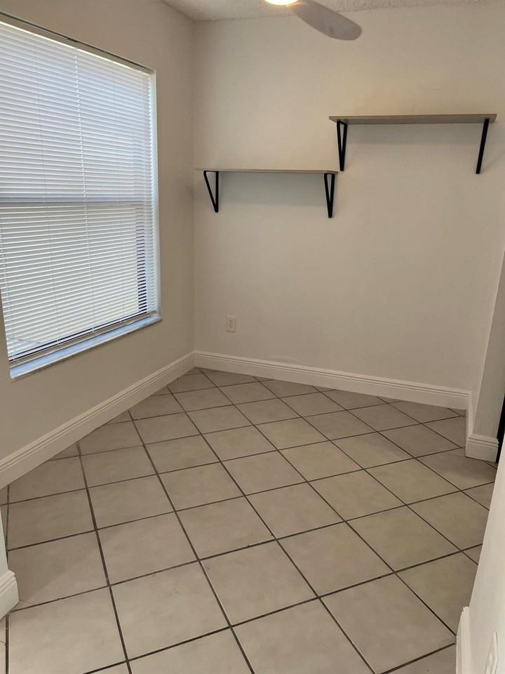 1296 White Pine Dr - Photo 2 of 39