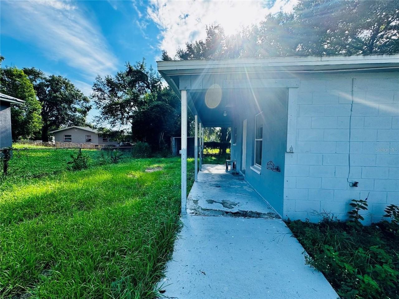 2927 Dudley Dr - Photo 4 of 17