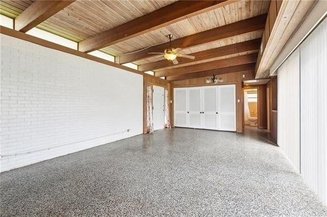 1501 Poinsetta St - Photo 4 of 17