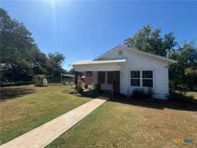 1015 Zunker St - Photo 1 of 1