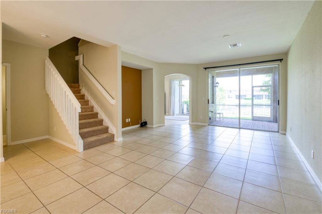 9774 Roundstone Cir - Photo 2 of 8