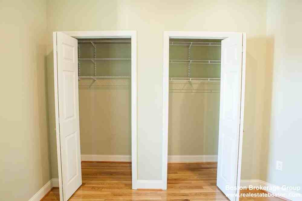 301 Dudley St #8 - Photo 2 of 5