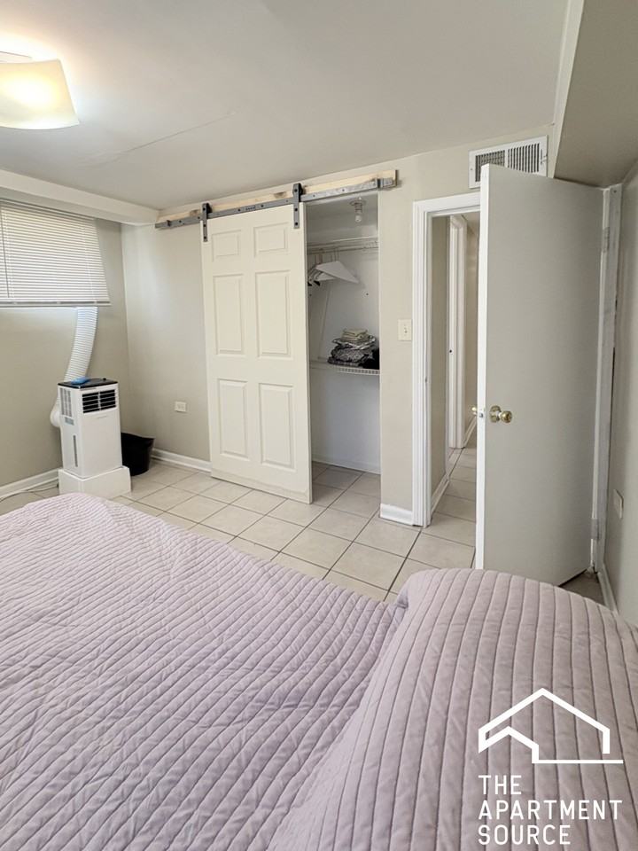 125 South Leavitt Street #B - Photo 6 of 11