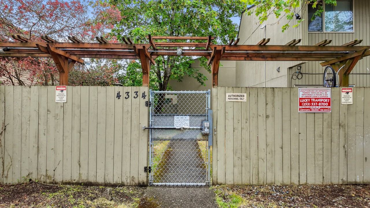 4334 S Puget Sound Ave #3 - Photo 7 of 33