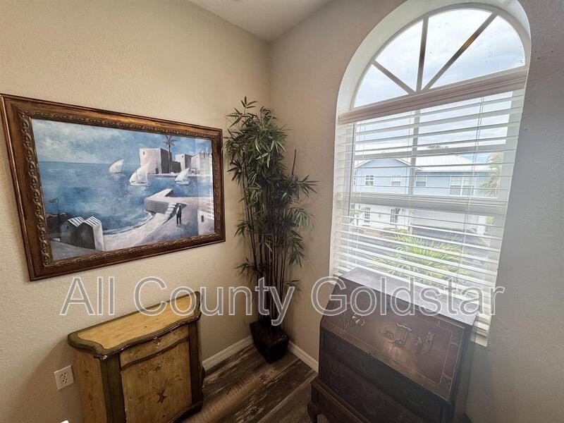 3921 Cape Haze Dr #404 - Photo 2 of 16