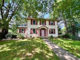 130 Edwin Pl #3 - Photo 1 of 1