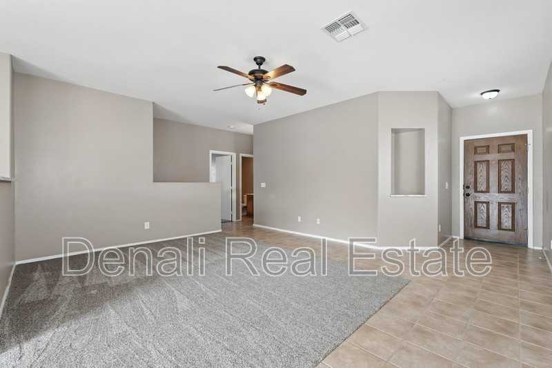 1921 East Desert Moon Trail - Photo 4 of 40