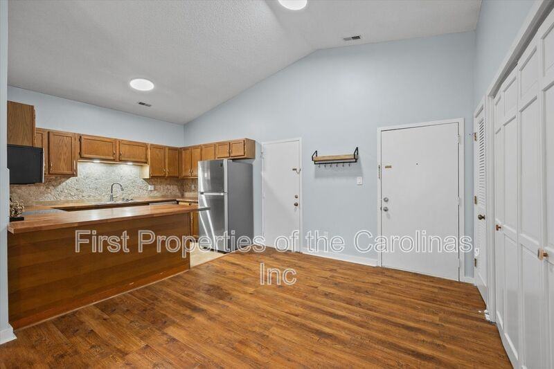 4130 4130 #L - Photo 3 of 25