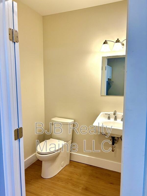 26 Revere St #1 - Photo 2 of 6