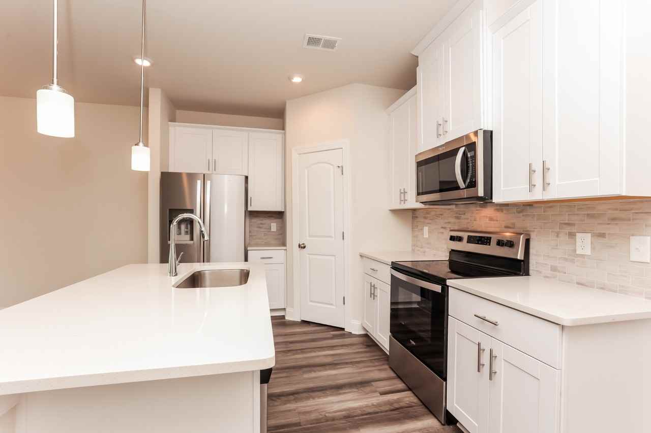 809 Arrington Way - Photo 6 of 19