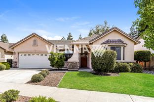 440 Crestfield Cir - Photo 1 of 1