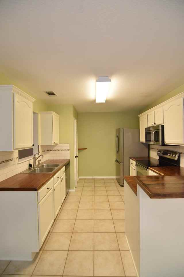 4712 Water Oak Dr - Photo 4 of 25