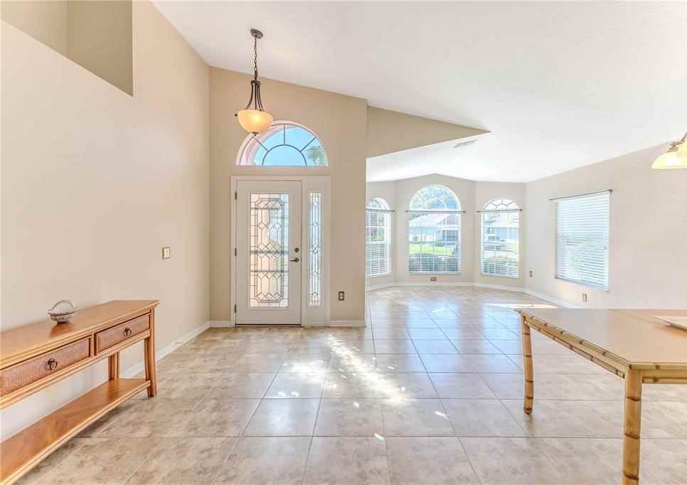 1183 Mystic Ct - Photo 2 of 29