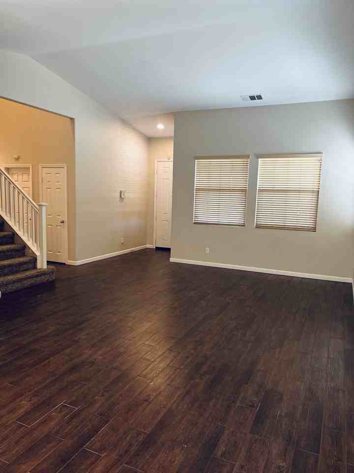 1119 Sandy Nook - Photo 7 of 29