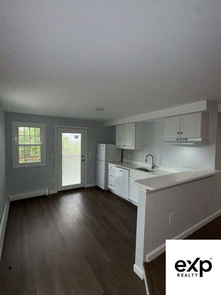 9 Avon Pl #1 - Photo 5 of 12