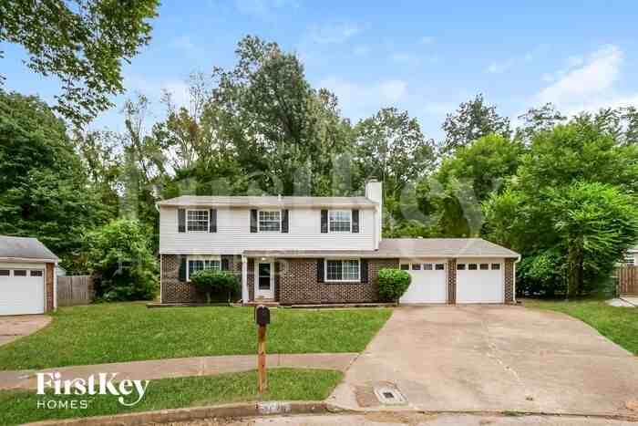 7076 Autumnhill Ln - Photo 2 of 16