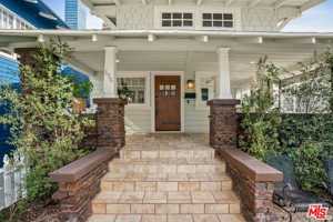 featured image of 156 Fraser Ave