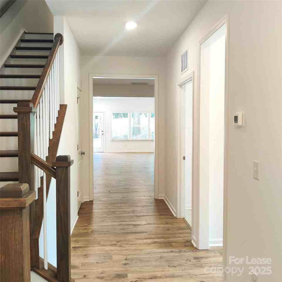 2110 Edison Street - Photo 3 of 33