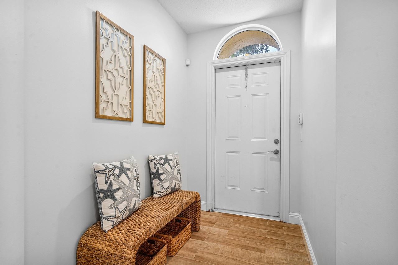 3261 Estancia Ln - Photo 4 of 50