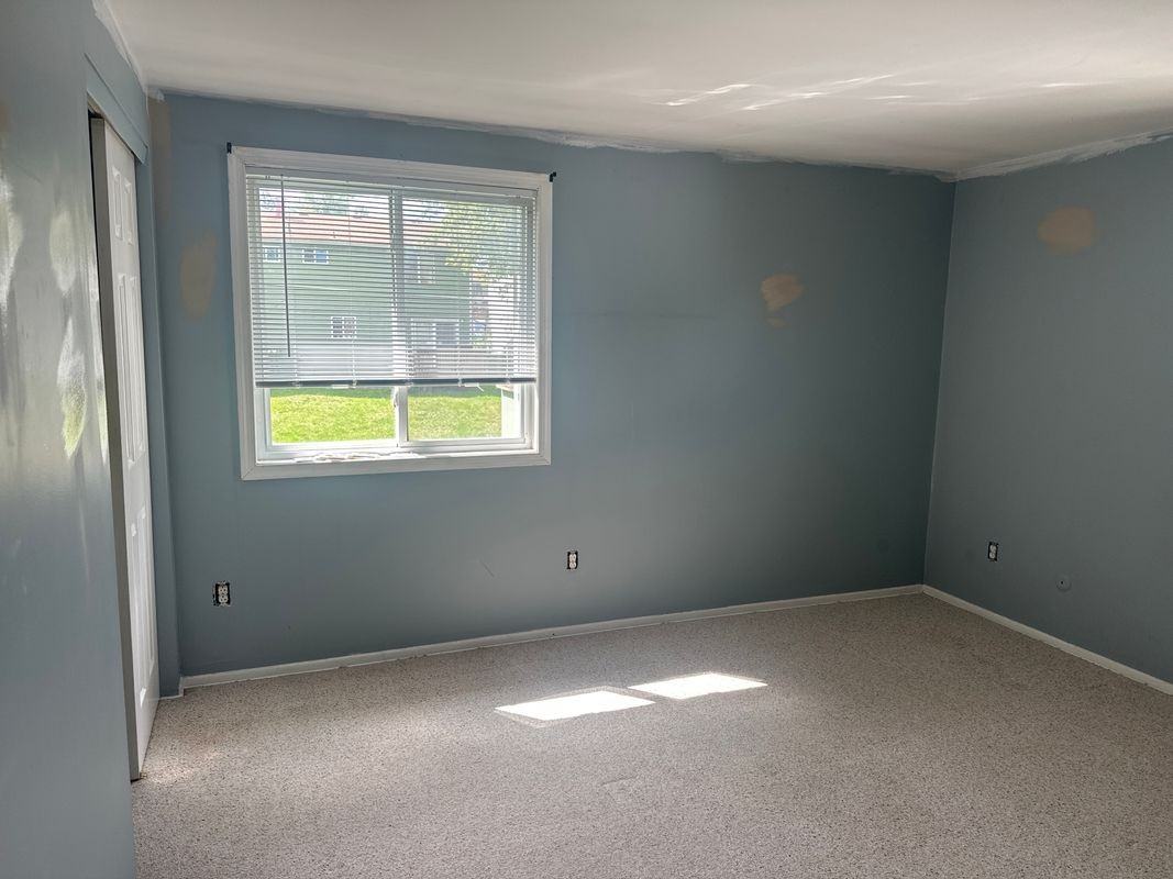 45 Lemans Dr - Photo 7 of 8