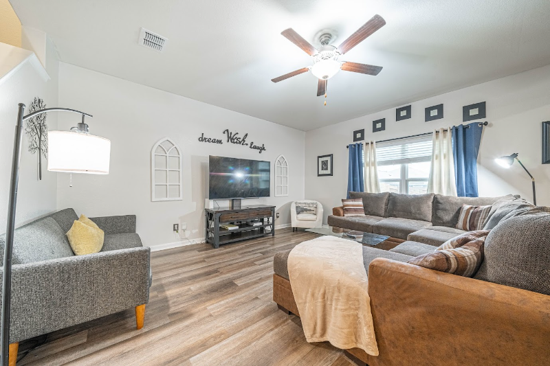 7216 Jebson Pass - Photo 2 of 20