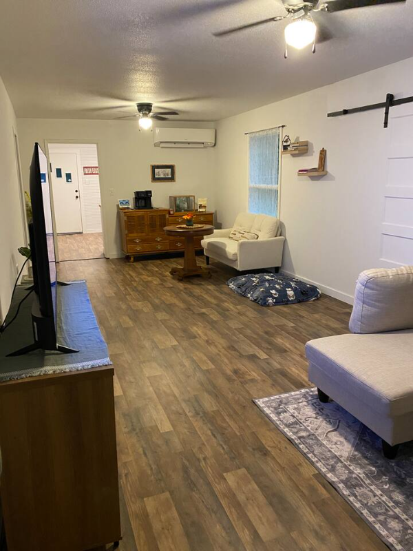 2228 N 1st Ave - Photo 3 of 15