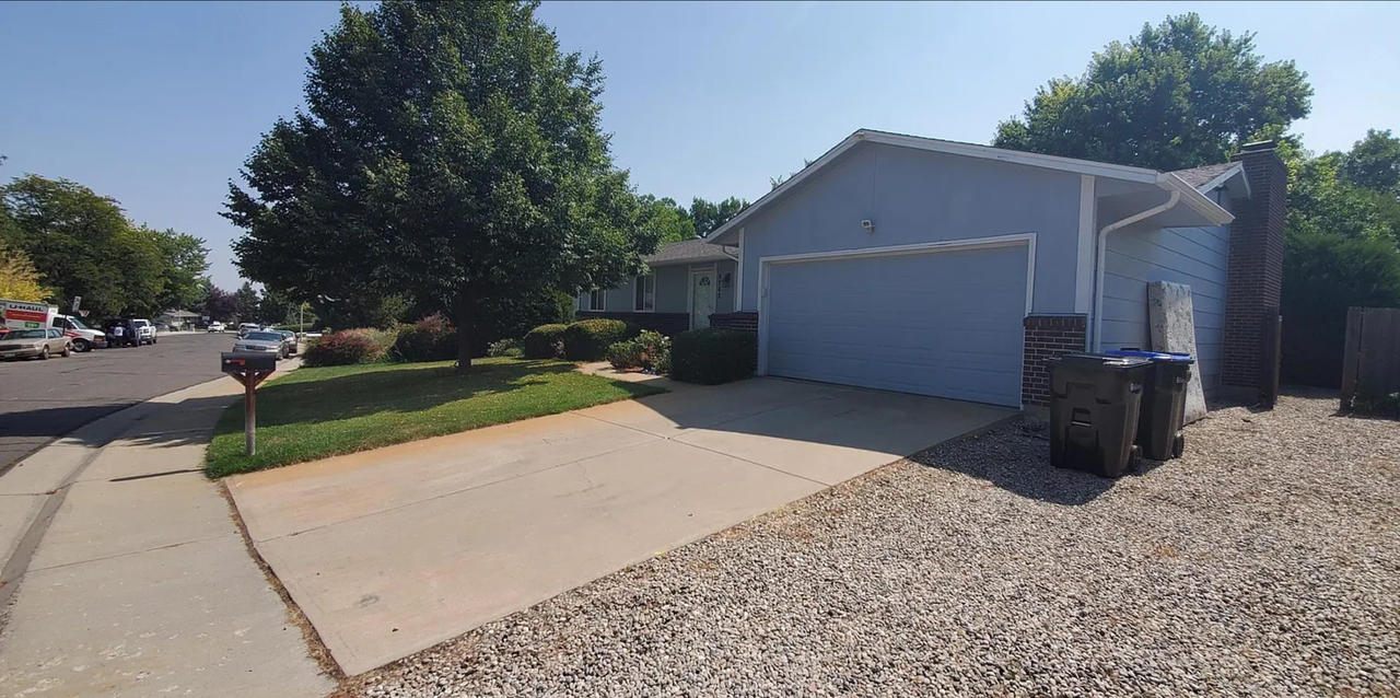 8762 W 75th Pl #NA - Photo 2 of 11