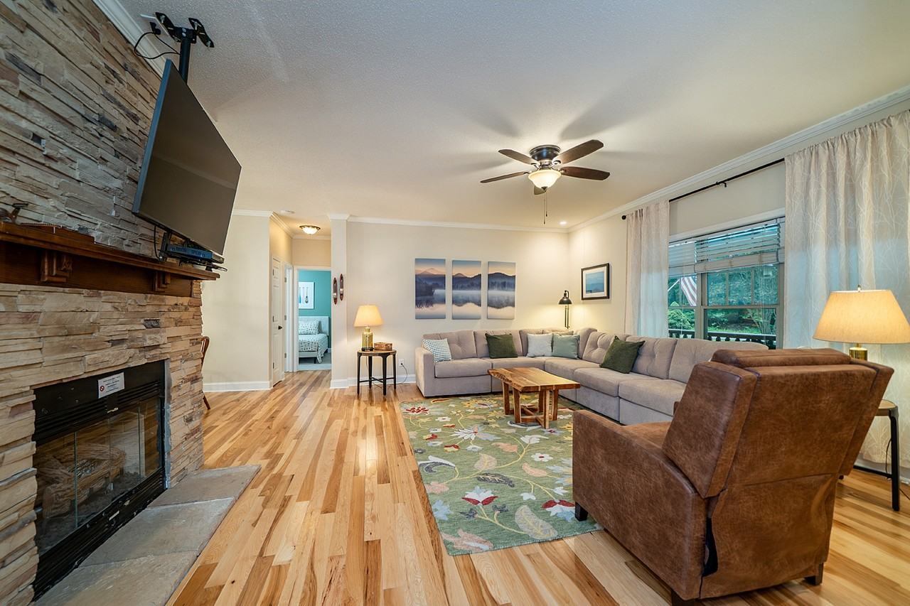 281 Raven Blvd #NA - Photo 3 of 25