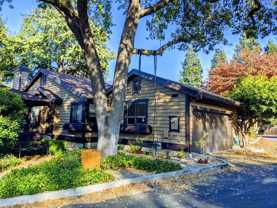 206 Charter Oak Cir #TH - Photo 1 of 1