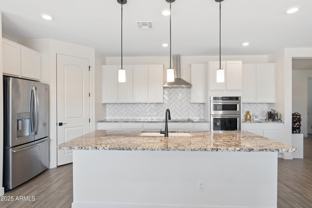 7352 S Briarwood Ln - Photo 1 of 1