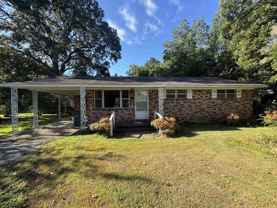 805 W College St - Photo 1 of 1