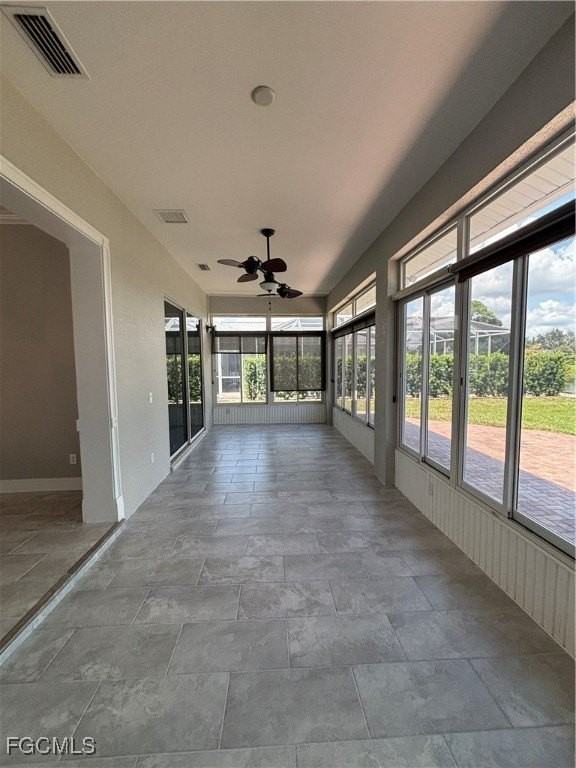 17541 Sterling Lake Drive - Photo 6 of 36