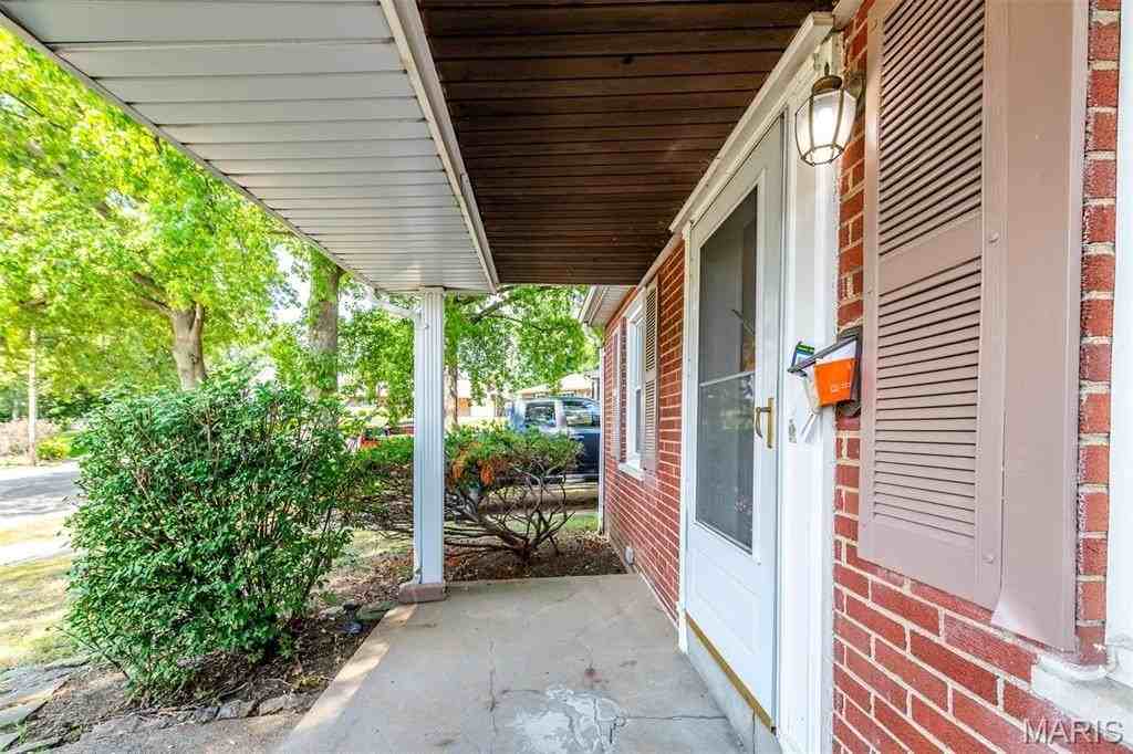 3456 Lindscott Ave - Photo 2 of 27