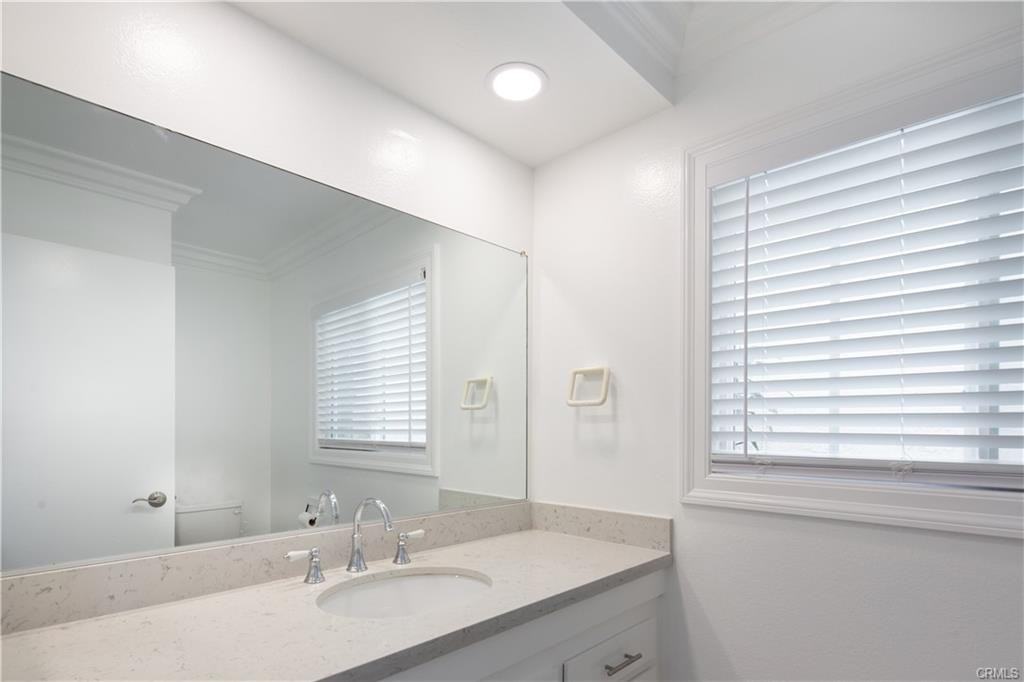 21753 Tahoe Lane - Photo 2 of 7