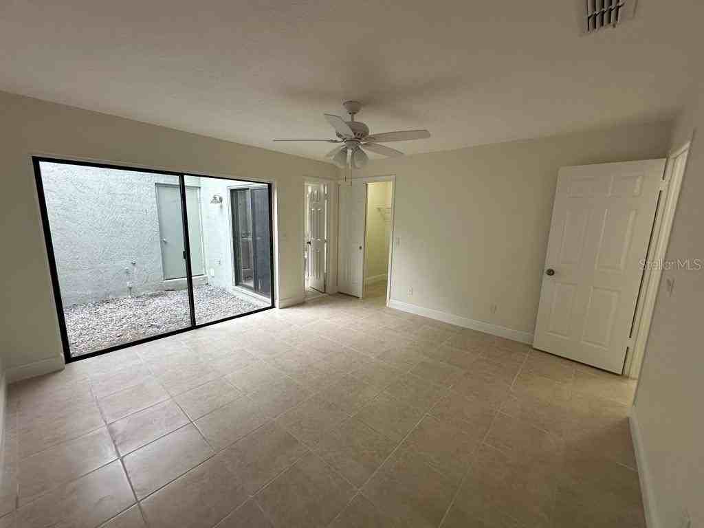 7920 Winter Song Dr - Photo 7 of 12