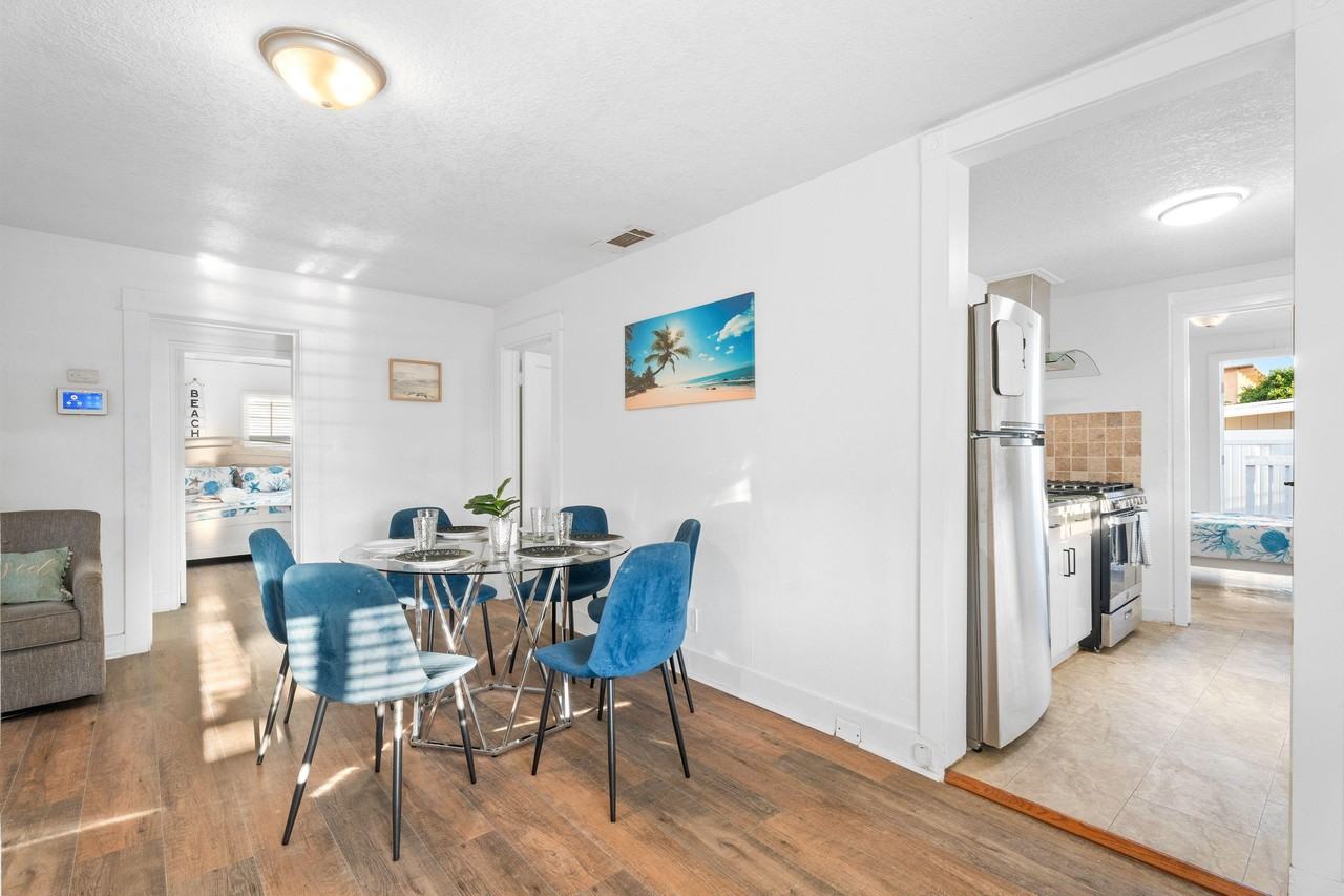 Sycamore Dr - Photo 5 of 11