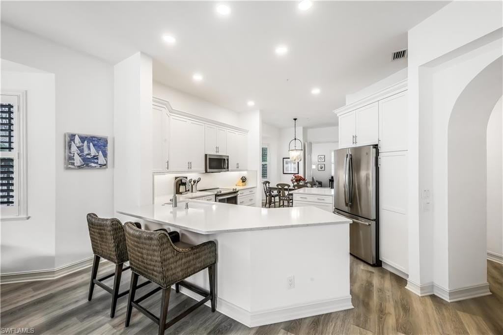 837 Sailaway Ln #204 - Photo 5 of 18