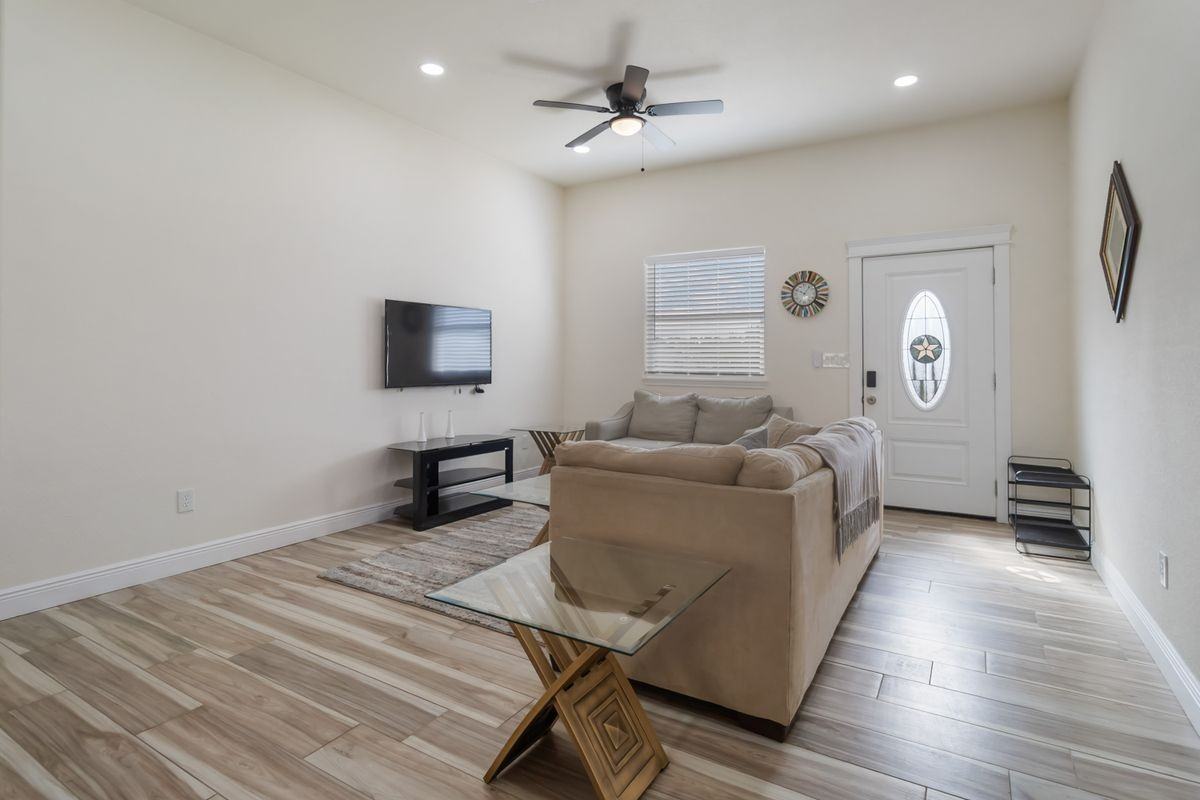 567 Hummingbird Hl - Photo 6 of 29