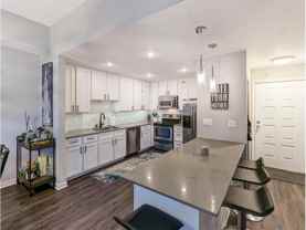 433 S 7th St #2315 - Photo 1 of 1