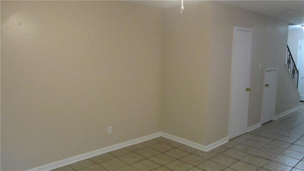 1429 Hickory Avenue ##C - Photo 5 of 24