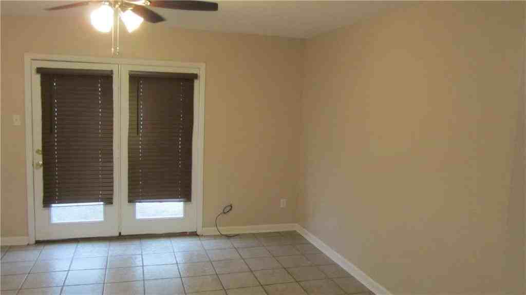 1429 Hickory Avenue ##C - Photo 7 of 24