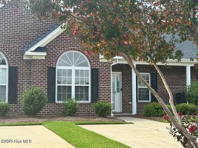 130 Oak Towne Dr - Photo 2 of 43