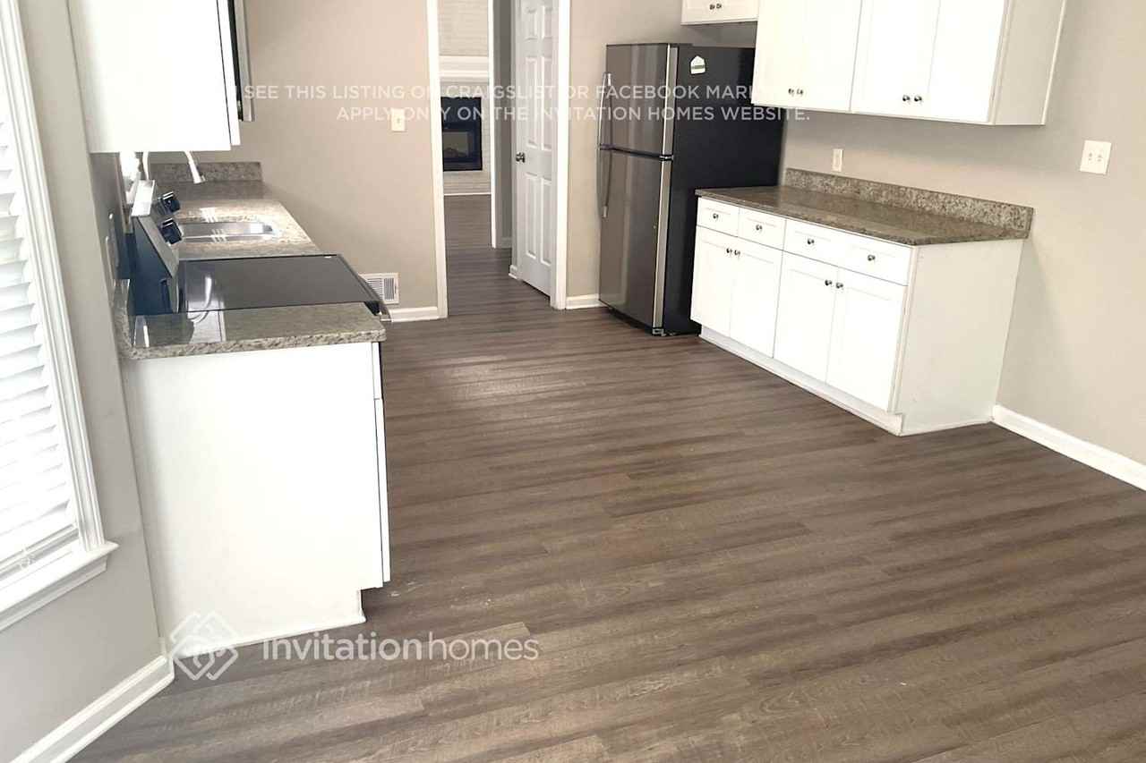 601 Exam Ct - Photo 6 of 31