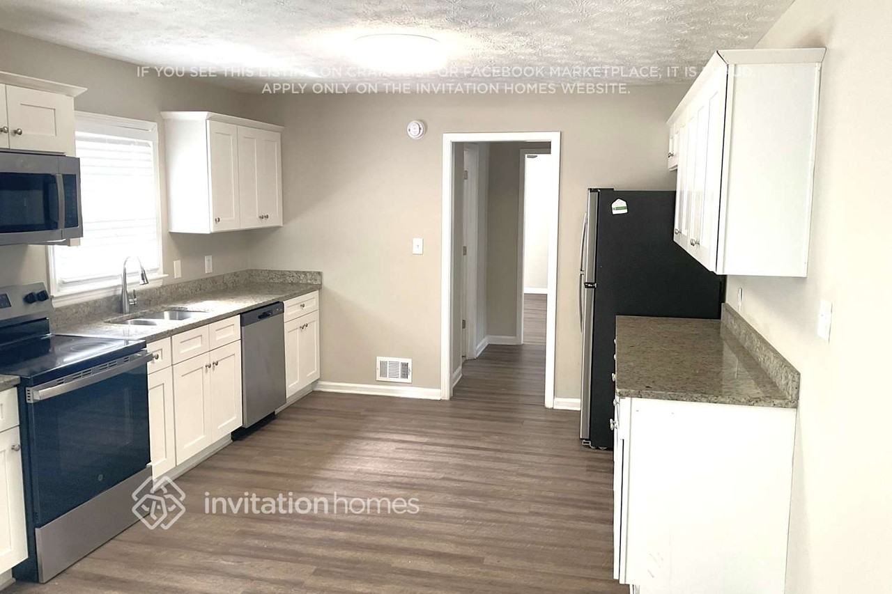 601 Exam Ct - Photo 7 of 31