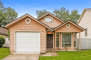 featured image of 2513 Townsquare Dr