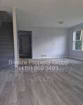133 W Warren Ave - Photo 1 of 1