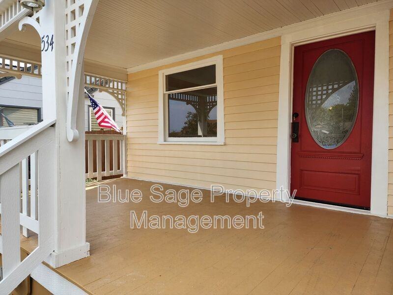 534 W 5th St - Photo 2 of 28